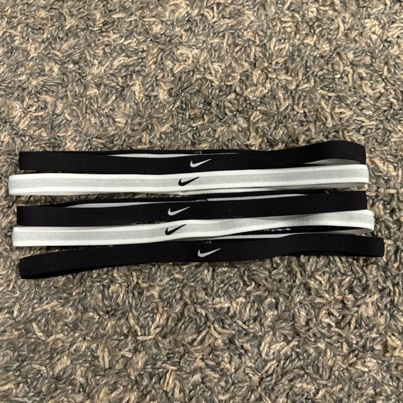 Set of 5 Nike Headbands - Picture 1 of 3